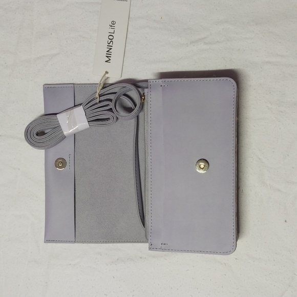 Miniso Crossbody bag - Picture 4 of 7